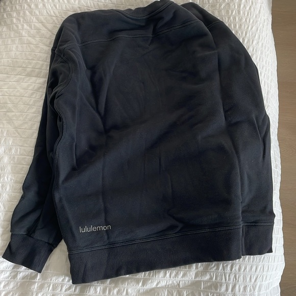 BOGO 🔥🔥 LULU LEMON Black sweater - Picture 2 of 3